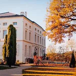 Chateau De Longpre Varilhes